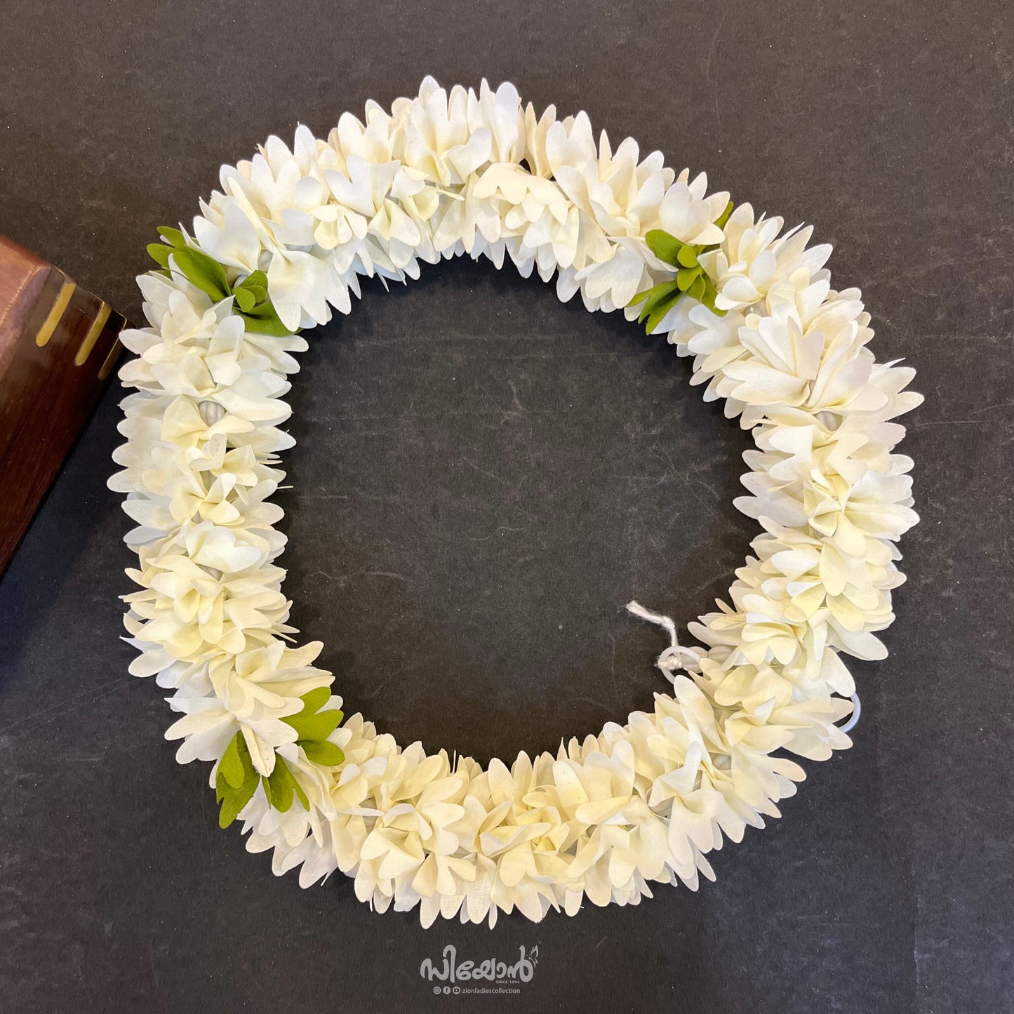 White Green Tulsi 01 - Hair Styling Flower Mala - 0.6 Metre (2 Feet)