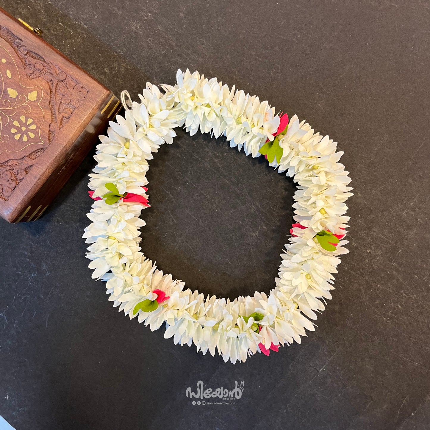 White Rose Green - Hair Styling Flower Mala - 0.6 Metre (2 Feet)