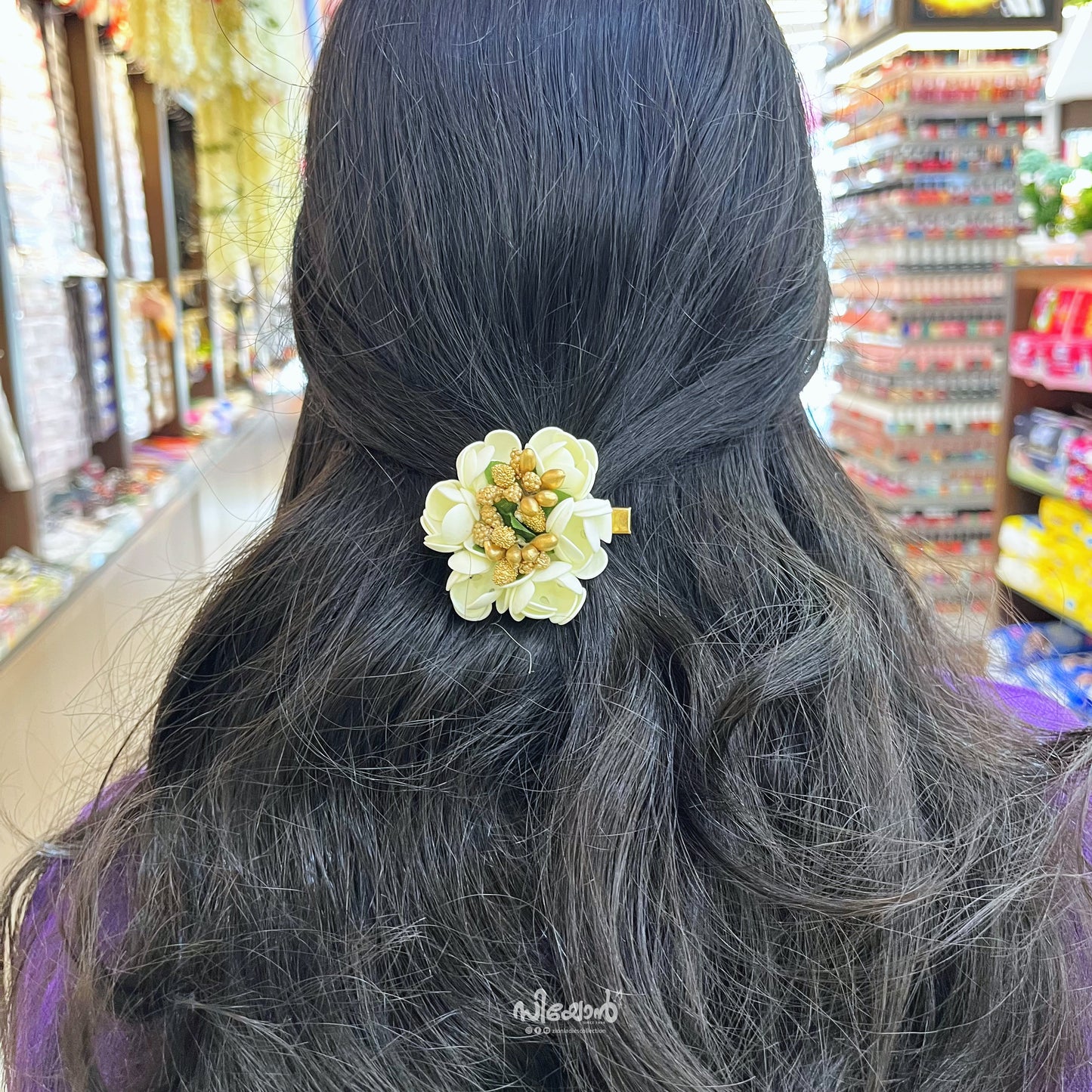 Jasmine Foam Sheet Flower - Alligator Clip (Gold)