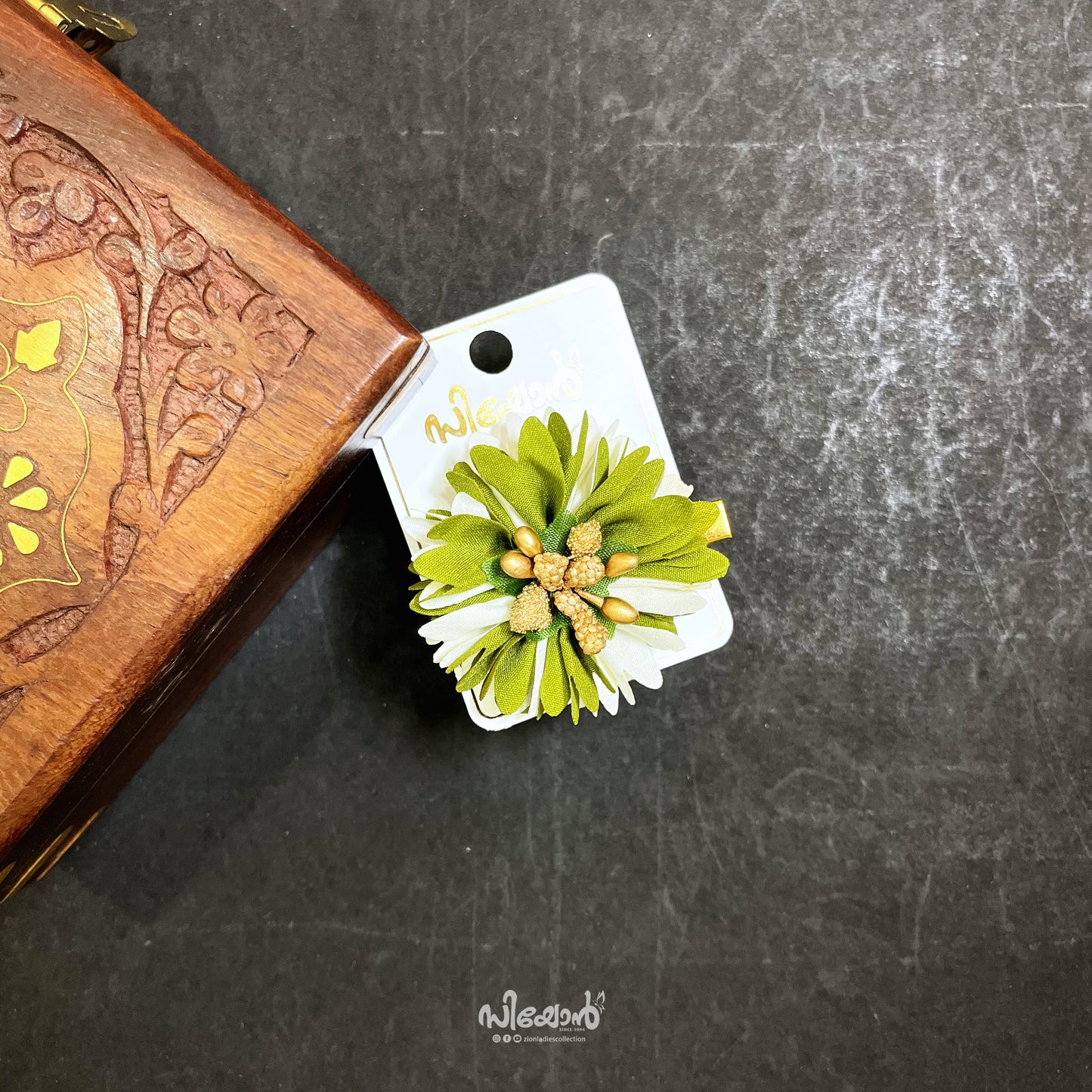 Jasmine Flower - Alligator Clip - 01